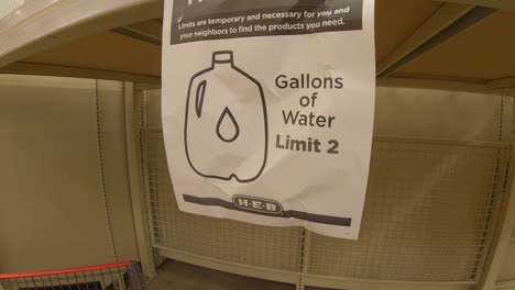 Empty-shelves-for-drinking-water-and-purchase-limits-at-HEB-grocery-store