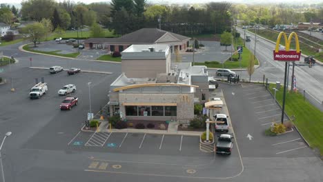 Antena-Del-Restaurante-De-Comida-Rápida-Mcdonald&#39;s-En-América