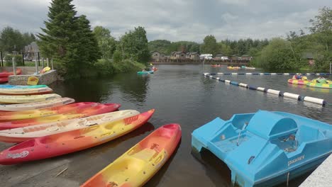 People-Enjoying-Water-Activities-At-The-Hidden-Valley-Holiday-Park-In-Wicklow,-Ireland---timelapse