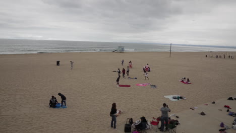 Niños,-Maestros-Y-Chaperones-En-Una-Excursión-De-Un-Día-De-Playa-De-La-Escuela-Primaria