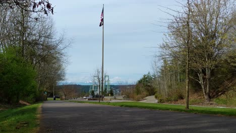 Early-Spring-time-at-the-War-Memorial-Park-near-the-Tacoma-Narrows-Bridge