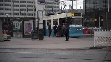 Centro-De-Transporte-Llamado-Korsvagen-Conocido-Por-Autobuses-Y-Tranvías