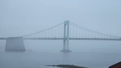 Brücke,-Neblig,-Autobahn.-Brücke,-Neblig,-Autobahn