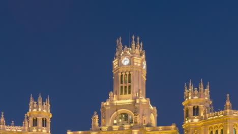 Zeitraffer-Des-Kommunikationspalastes,-Rathaus-Von-Madrid-Bei-Sonnenuntergang