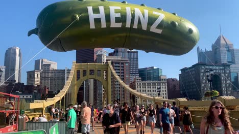 People-enjoying-during-Picklesburgh