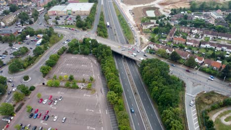 Aparcamiento-Minorista-Junto-A-La-Autovía-A2-En-Wincheap