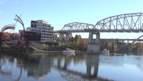 Temprano-En-La-Mañana-En-El-Río-Cumberland-En-Nashville-Tn