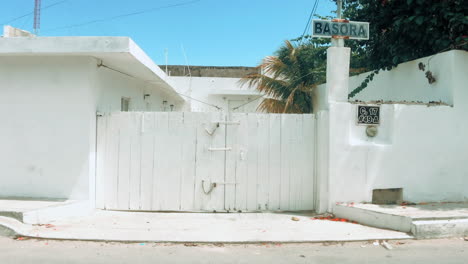 HOUSE-IN-PROGRESO-LIFE-IN-MERIDA-YUCATAN-MEXICO