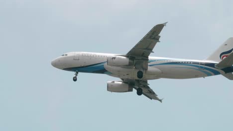 Bangkok-Airways-Airbus-A320-233-HS-PPO-approaching-before-landing-to-Suvarnabhumi-airport-in-Bangkok-at-Thailand