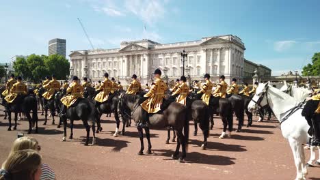 Trooping-the-colour-rehearsals-for-the-Queen's-birthday-on-the-06