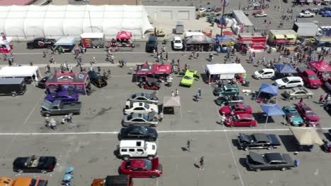 Aerial-View-of-race-fans-at-track