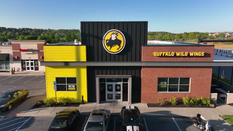 Aerial-truck-shot-of-Buffalo-Wild-Wings