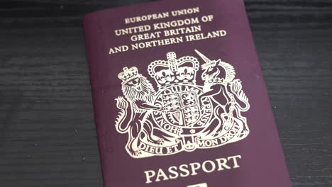 Cubierta-Del-Pasaporte-Británico-Pasaporte-Del-Reino-Unido