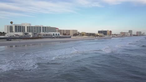 Luftaufnahme-Von-Daytona-Beach-Vom-Wasser-Aus