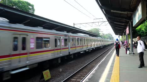 train-arrived-at-railway-station