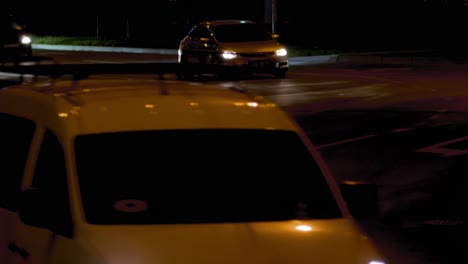 Night-traffic-on-the-road-and-moving-cars