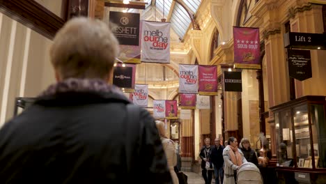 Block-Arcade-Melbourne,-Juli-2019-Historisches-Einkaufspassagengebäude-In-Melbourne---Beliebte-Touristenattraktion-In-Melbourne