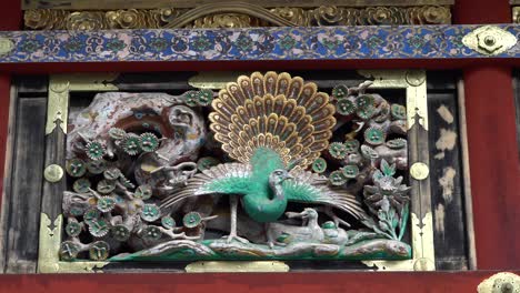 Carving-wall-at-the-Toshogu-Shrine-temple-in-Nikko,-Japan