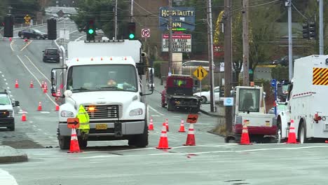 GAS-LEAK-BEING-WORKED-ON-BY-ROAD-CONSTRUCTION