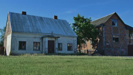 Old-Town-Buildings-in-Kedainiai,-Lithuania