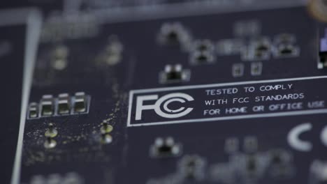 Eine-Von-Der-FCC-Getestete-Platine-–-Makroaufnahme