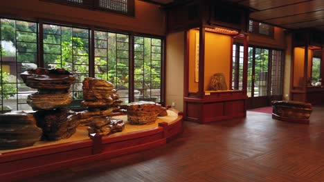 Nan-Lian-garden-interior-in-the-heart-of-Hong-Kong,-Pan-right-shot