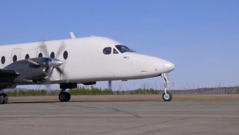 Central-Mountain-Air-Aircraft-Starting-And-Stopping-Spinning-The-Propellers-At-Williams-Lake-Airport-In-Canada