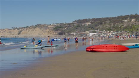 Kayakistas-En-La-Playa-De-La-Jolla-Shores-En-El-Sur-De-California