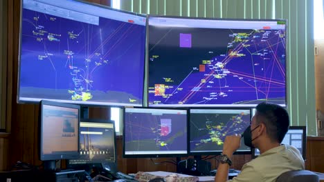 Inside-the-PEMEX-oil-company-control-room-at-the-Ciudad-del-Carmen-oil-field-in-the-Gulf-of-Mexico