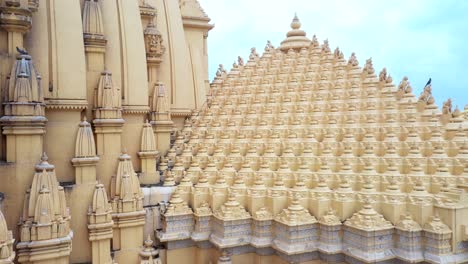 Aerial-shot-of-hand-craft-design-of-Somnath-mandir