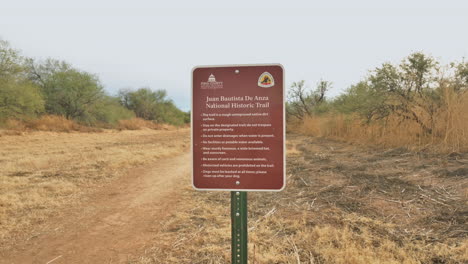 Juan-Bautista-De-Anza-National-Historic-Trail-Wegweiser-In-Arizona