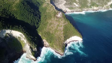 Drone-view-of-a-Temple-on-the-Cliffs-of-Nusa-Penida,-Bali,-Indonesia