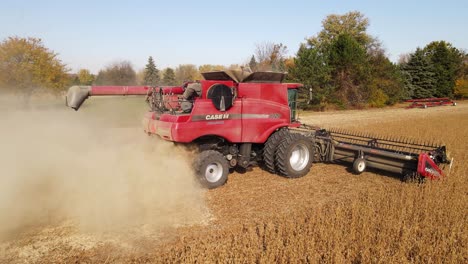 Case-8120-combine-harvesting-soy-beans,-Monroe-County-Michigan,-USA