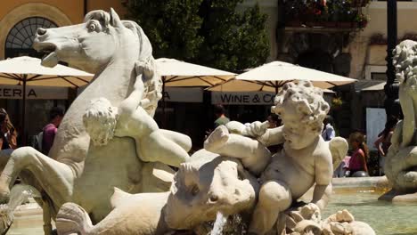 Detalle-De-La-Fuente-De-Neptuno-En-Piazza-Navona,-De-Giacomo-Della-Porta