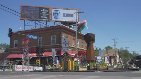 George-Floyd-Square-Memorial-Vidas-Negras-Importan-Puño-Estatua-Bandera-Cartelera-Arte-Copa-Alimentos-Estado-Libre-Ocupar-Minneapolis-Minnesota-Cámara-Lenta