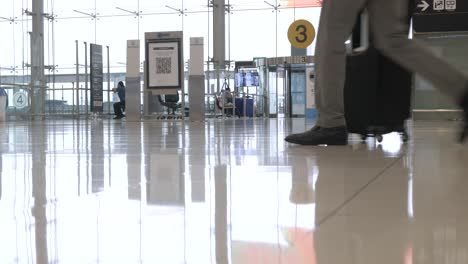 POV-inside-the-airport-departure-terminal-Suvannabhumi-Airport-with-many-passenger-while-covid-outbreak