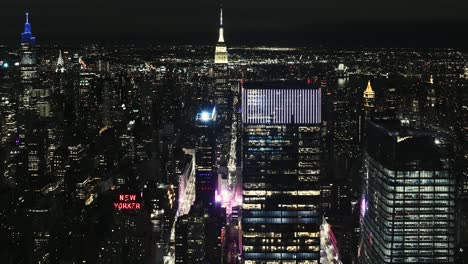 El-Hermoso-Horizonte-De-Manhattan-De-Nueva-York-A-Primera-Hora-De-La-Tarde