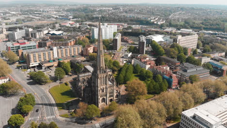 Antena:-Iglesia-De-St-Mary-Redcliffe-En-La-Ciudad-De-Bristol-Inglaterra