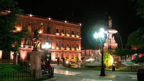 Centro-De-Saltillo-Mexico.-Plaza-Central-Y-Palacio-De-Gobierno