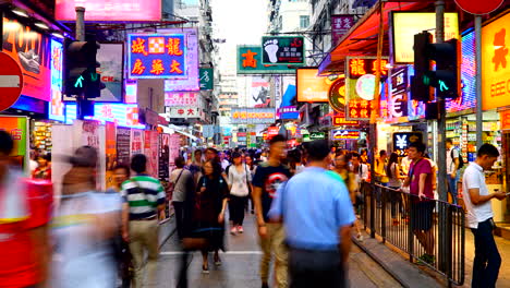 Hong-kong---Circa-Time-lapse-large-numbers-of-people-moving-through-the-Myeongdong-Market-Seoul,-South-Korea