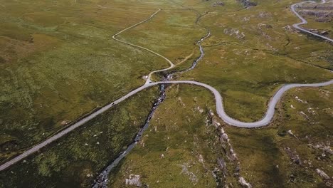 Vista-Aérea-De-Healy-Pass,-Irlanda,-Agosto-De-2018