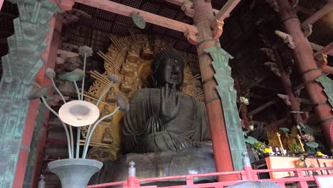 El-Todai-ji-Es-Un-Templo-Budista-En-La-Ciudad-Japonesa-De-Nara