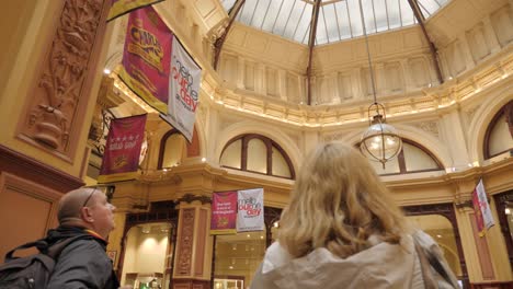 Block-Arcade-Melbourne,-Juli-2019-Historisches-Einkaufspassagengebäude-In-Melbourne---Beliebte-Touristenattraktion-In-Melbourne