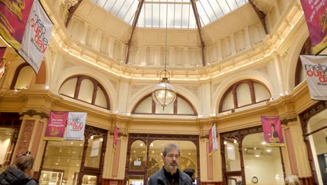 Block-Arcade-Melbourne,-Juli-2019-Historisches-Einkaufspassagengebäude-In-Melbourne---Beliebte-Touristenattraktion-In-Melbourne