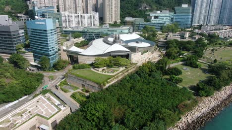 Centro-Comercial-Cyberport-De-Hong-Kong-Y-Complejo-De-Teatros-De-Broadway,-Vista-Aérea