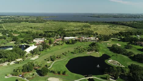 Vista-Aérea-Del-Resort-Mission-Inn-Con-El-Prestigioso-Campo-De-Golf-Lpga-En-Howey-in-the-hills,-Fl.