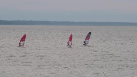 Festival-De-Windsurf-En-El-Lago