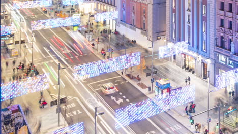 Timelapse-Nocturno-De-La-Plaza-Del-Callao-En-Madrid-Por-La-Noche-Durante-La-Temporada-Navideña