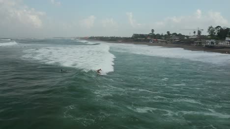 Surf-De-Olas-En-El-Océano-índico-En-El-Crepúsculo,-Antena