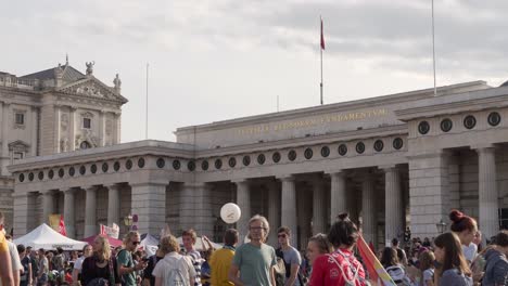 Crowds-gathered-at-Hero-square-in-Vienna-during-Fridays-for-future-climate-change-protests-in-Vienna,-Austria